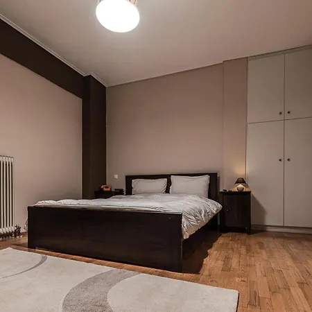 Magda's Place In * Volos