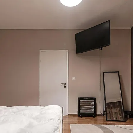 아파트 Magda's Place In *