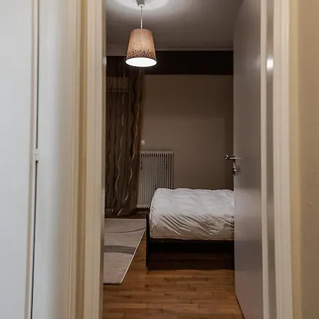 Magda's Place In Apartment