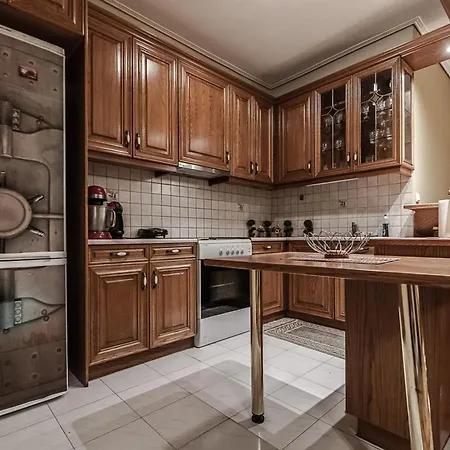 Magda's Place In Apartment Volos
